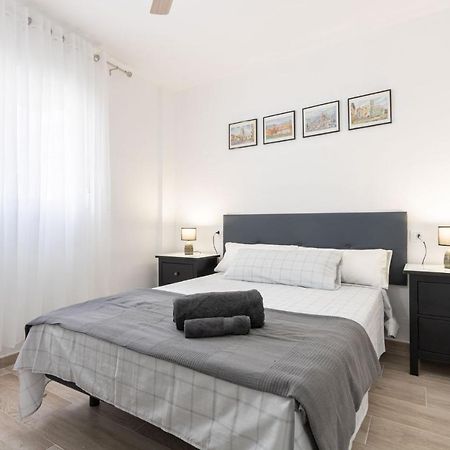 Ronda De Muleros 6 Apartment เฮเรซ เด ลาฟรอนเตรา ภายนอก รูปภาพ