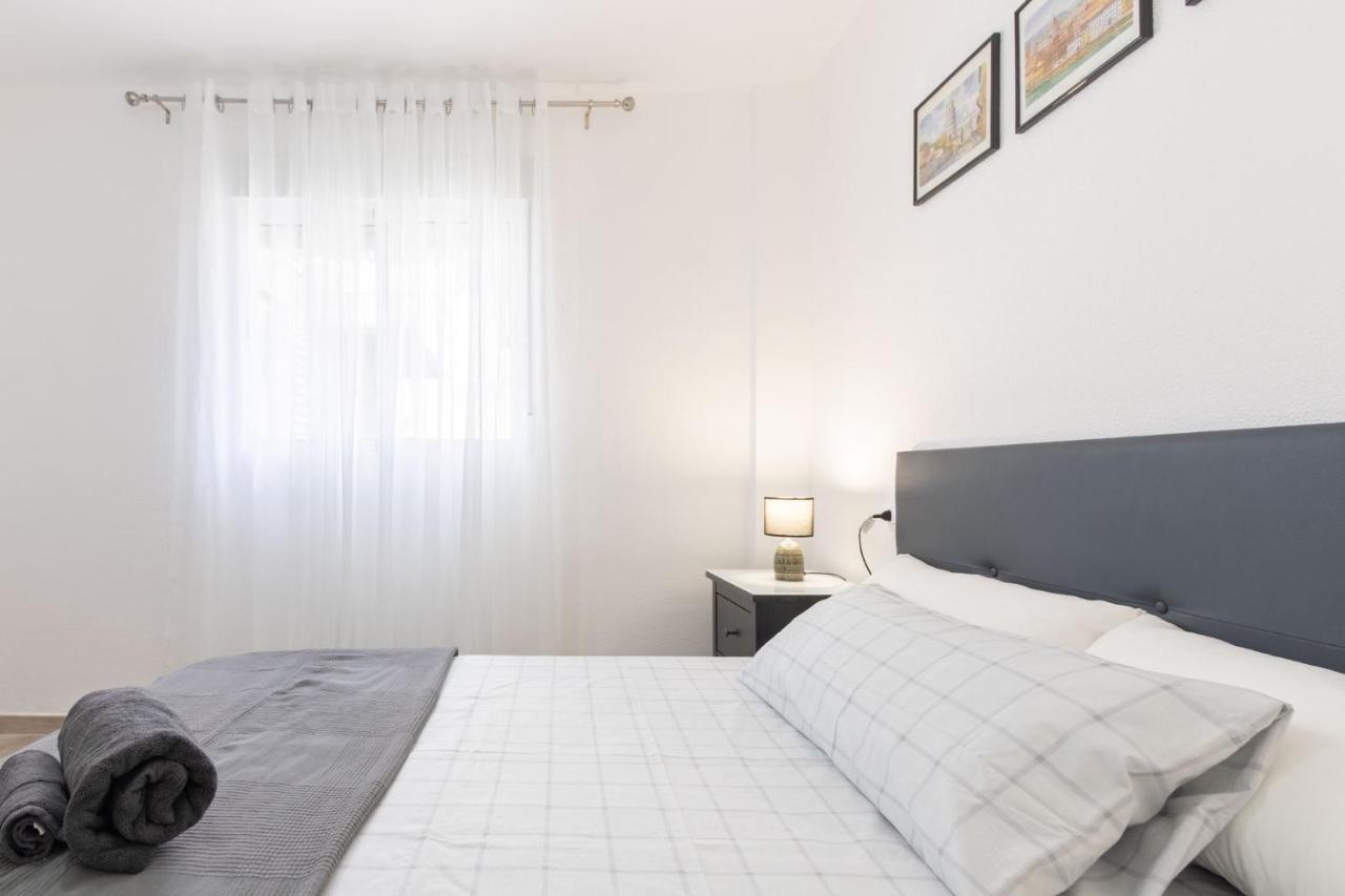 Ronda De Muleros 6 Apartment เฮเรซ เด ลาฟรอนเตรา ภายนอก รูปภาพ